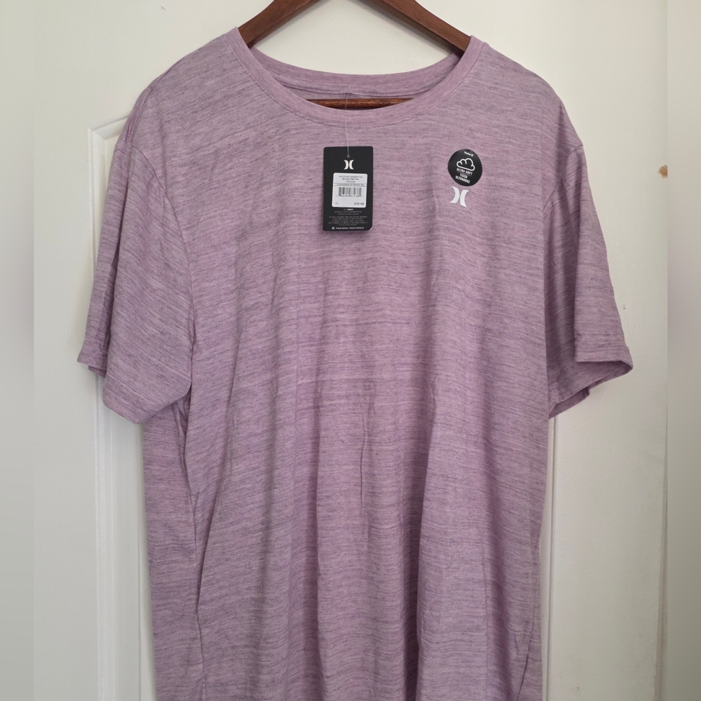 Men's Hurley SZ XL  shirt tee Soft Chalk Pink